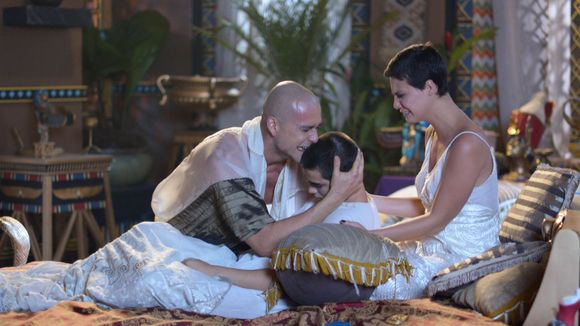 Novela "Os Dez Mandamentos": Filho de Ramsés (Sérgio Marone) morre com a última praga no Egito!