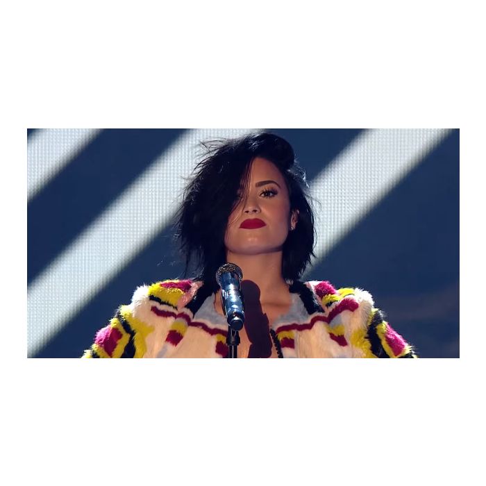 Com &quot;Confident&quot;, Demi Lovato está na lista de melhores músicas para acordar