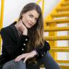Alinne Moraes diz que Lívia está mais segura e bem resolvida na segunda fase de "Além do Tempo"