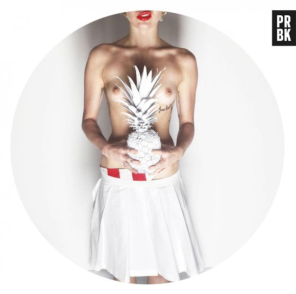 Miley Cyrus sem censuras: cantora mostrou tudo em ensaio fotográfico para a revista V