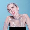 Assim como fez Kim Kardashian em 2014, Miley Cyrus posou pelada para a revista Paper