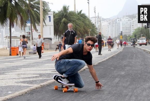 Rafael Vitti, o eterno Pedro de "Malhação", acredita que o amor chega no tempo certo
