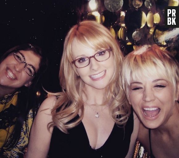 As meninas de "The Big Bang Theory" no seu girl's night out! Super divertidas, né?