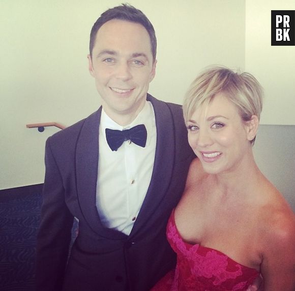 Jim Parsons (Sheldon) e Kaley Cuoco (Penny), de "The Big Bang Theory", super fofos!