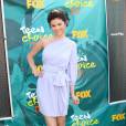 Selena Gomez começou 2009 arrasando - e sem franja - no Teen Choice Awards