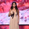 Também foi em 2014 que Selena Gomez deixou todo mundo emocionado ao cantar "The Heart Wants What It Wants" no American Music Awards