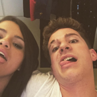Selena Gomez e Charlie Puth tem música vazada na web,  conheça "We Don't Talk Anymore"!