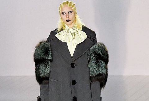 Lady Gaga desfila para a Marc Jacobs e ataca de modelo na semana de moda de New York!