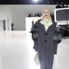 Lady Gaga entrou na passarela durante o desfile de Marc Jacobs sem muito alarde