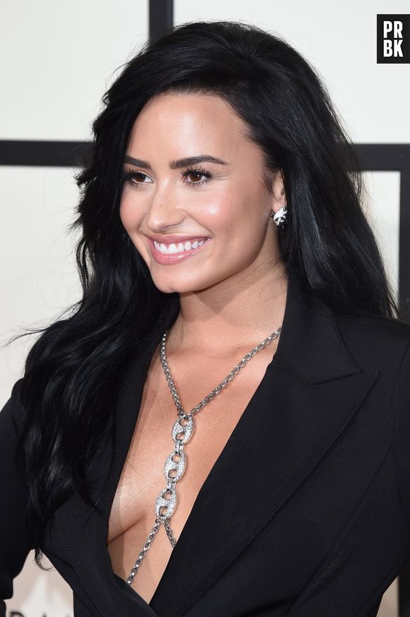 Patrimônio de Demi Lovato é fruto de álbuns, shows, uso de imagem, merchandising e cinema