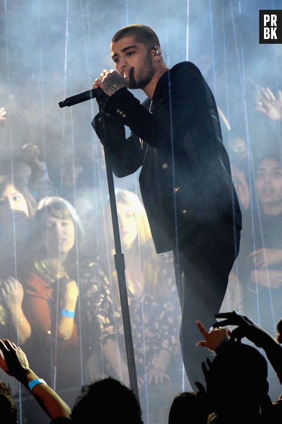 Zayn Malik é destaque fora do One Direction