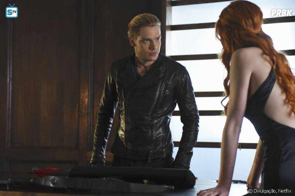 Em Shadowhunters Na 1ª Temporada Clary Salva Sua Mae E Jace Junta A Valentine Purebreak