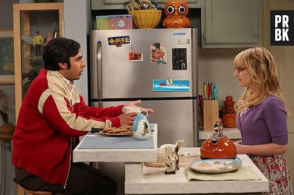 Raj (Kunal Nayyar) tentará convencer Bernadette (Melissa Rauch) a aceitar a proposta de Howard (Simon Helberg) em "The Big Bang Theory"