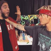 Justin Bieber é enforcado por amigo em boate e se envolve em confusão no final da noite!