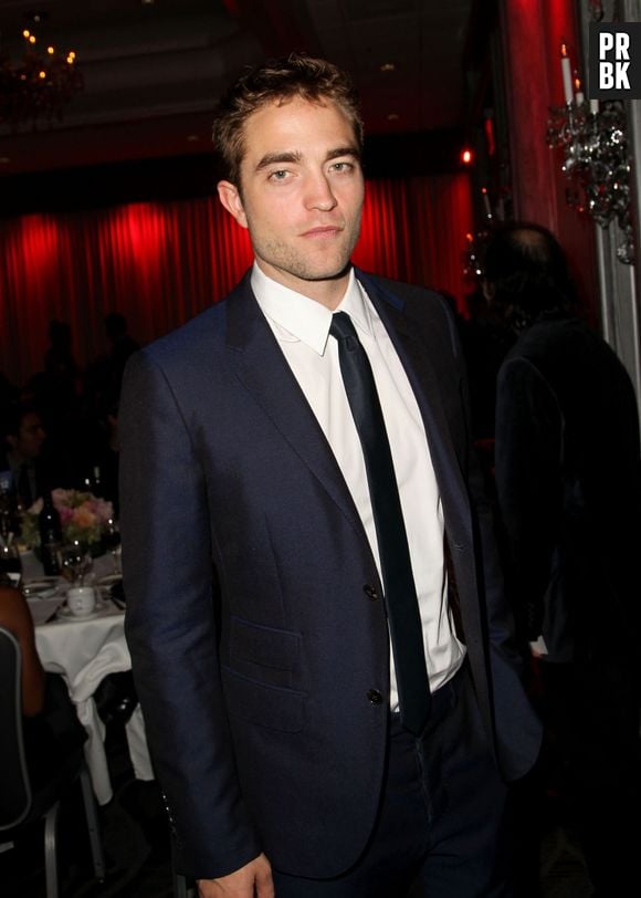 Robert Pattinson quer gravar CD solo