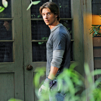 Em "Pretty Little Liars": na 7ª temporada, Jason DiLaurentis (Drew Van Acker) vai voltar!