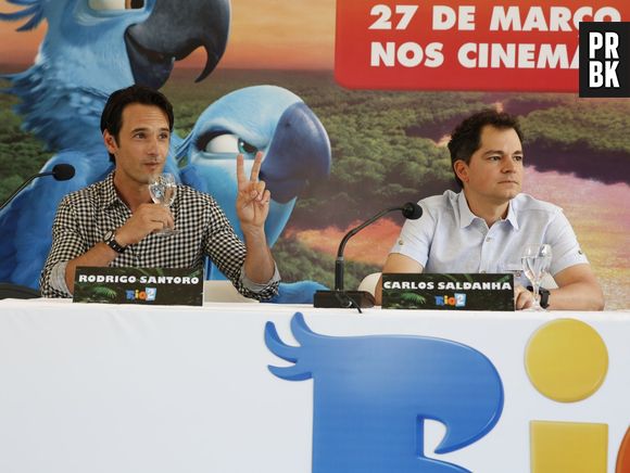 Rodrigo Santoro e o diretor Carlos Saldanha durante a coletiva de "Rio 2"