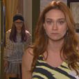Em "Cúmplices de Um Resgate": Isabela (Larissa Manoela) vai flagrar Regina (Marina Pinna) revoltada ao descobrir que Otávio (Duda Nagle) está vivo!