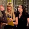 Max (Kat Dennings)  e Caroline (Beth Behrs) chocadas com as exigencias da noiva, em "2 Broke Girls"