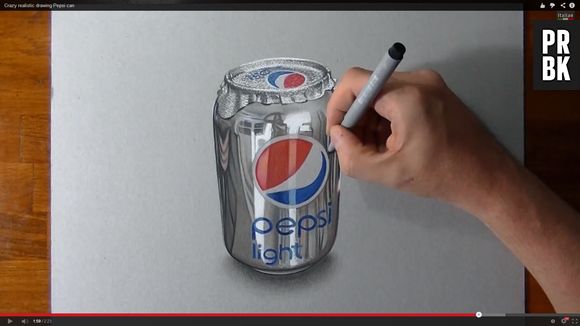 Cartas de baralho parecem reais no desenho de Marcello Barenghi