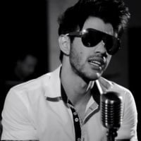 TOP 5: Gusttavo Lima, Latino e Leo Santana regravam músicas internacionais!