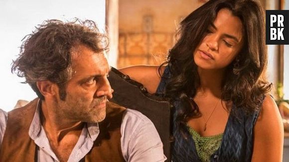 Santo (Domingos Montagner) fica morrendo de ódio por ter sido enganado pela esposa em "Velho Chico"