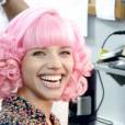  No final do dia, Bruna Linzmeyer estava linda com os cabelos super rosados! 