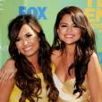  Apesar de n&atilde;o terem ido ao Radio Disney Music Awards, Selena Gomez e Demi Lovato foram as grandes vencedoras da premia&ccedil;&atilde;o 