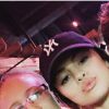 Selena Gomez posa com fãs em restaurante e internet vai à loucura com essa volta!