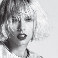 Taylor Swift ganha mega exposição sobre a sua carreira e fãs piram ao visitar museu em Nova Iorque