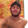  De acordo com a coluna "Retratos da Vida", Neymar pediu para ficar no Rio 