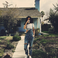 Selena Gomez faz doação para pesquisa que busca a cura do Lúpus e declara: "Estou orgulhosa!"