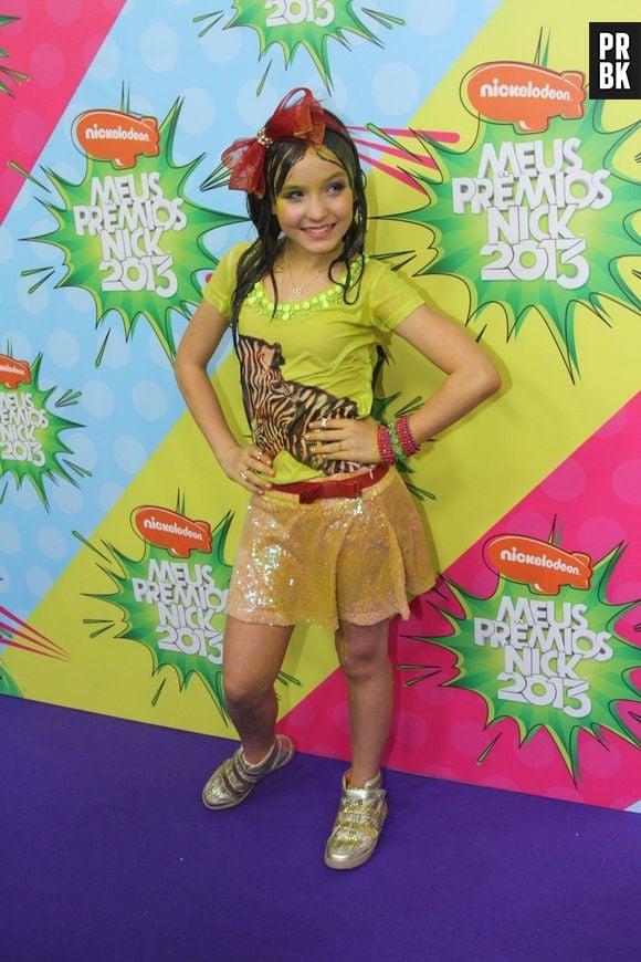 A simpática Larissa Manoela ficou toda verde de slime no "Meus Prêmios Nick 2013"