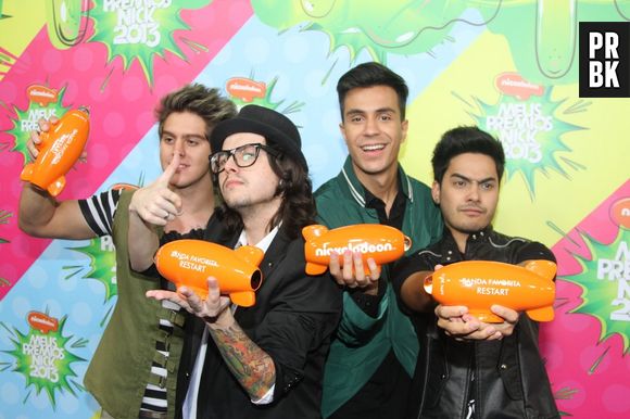 Os meninos do Restart foram eleitos como a Banda Favorita no "Meus Prêmios Nick 2013"