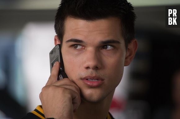 Taylor Lautner é o protagonista de "Sem Saída"