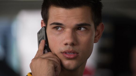 Filmes na TV: "Sem Saída" traz Taylor Lautner estrelando ação eletrizante