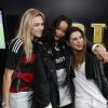 Após a coletiva, Rihanna trocou de roupa e seguiu para o Maracanã, onde econtrou com Fernanda Paes Leme e Fiorella Mattheis