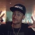  Neymar Jr agradece aos f&atilde;s por conseguir 10 milh&otilde;es de seguidores no Instagram: "&Eacute; Tois!" 