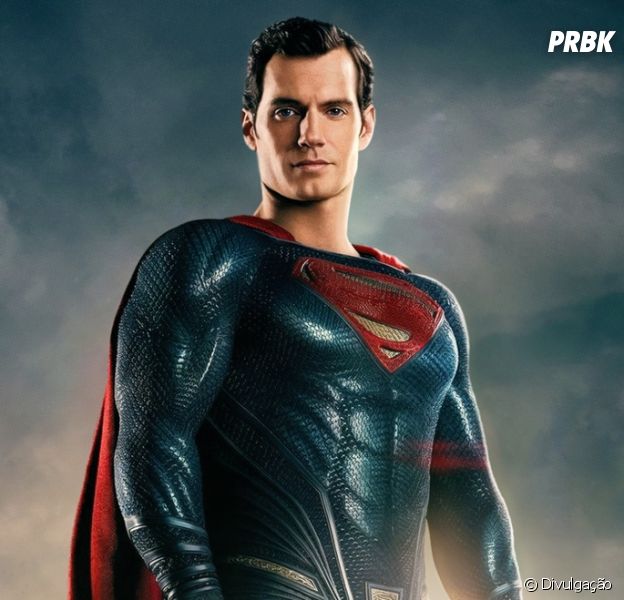 Em "Liga da Justiça": cena de uniforme preto do Superman foi cortada!