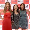 Larissa Manoela posa com Ingrid Guimarães e Thalita Rebouças na pré-estreia de "Fala Sério, Mãe" em São Paulo
