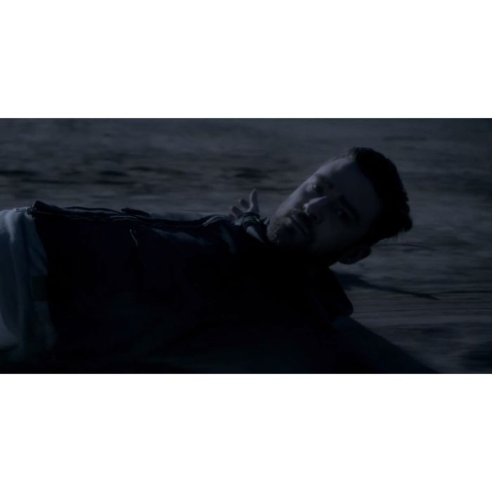 Justin Timberlake é amarrado e arrastado por um carro em &quot;TKO&quot;