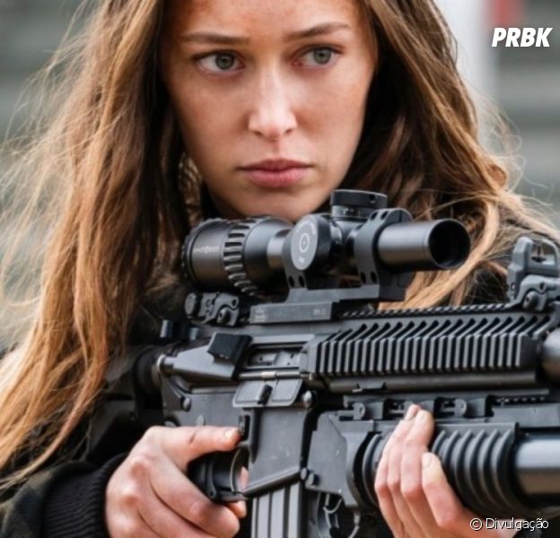 De "Fear The Walking Dead": atriz que interpreta Alicia diz que não sente falta de um par romântico para a personagem