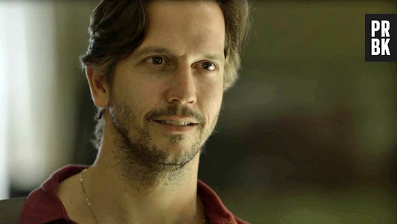 Novela "Segundo Sol": Remy (Vladimir Brichta) sofre assassinato e seu corpo é deixado ao lado de Luzia (Giovanna Antonelli)