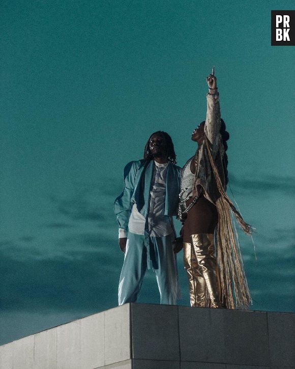 Clipe de "Dona de Mim" narra desafios enfrentados por três mulheres