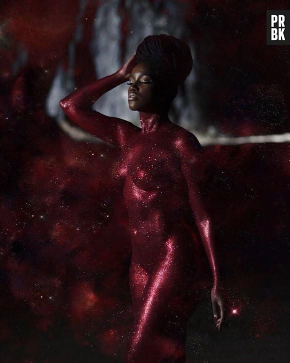 IZA lança clipe de "Dona de Mim" com participação de coral gospel