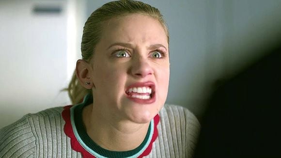 Betty em apuros, Archie julgado e tudo que rolou no 1º episódio da 3ª temporada de "Riverdale"