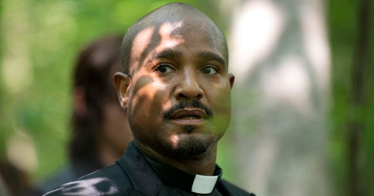 Em The Walking Dead, na 9ª temporada: padre Gabriel (Seth Gilliam) vai  morrer na série - Purebreak