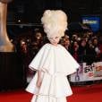 Segundo o stylist José Camarano, Lady Gaga procura inspiração "no submundo da moda e na arte"