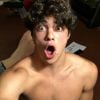 Noah Centineo está animado para ver o resultado de "Para Todos os Garotos que Já Amei 2"