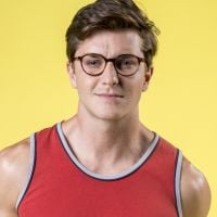 Conheça Patrick, o gato tímido e inteligente que vai te conquistar em "Verão 90"